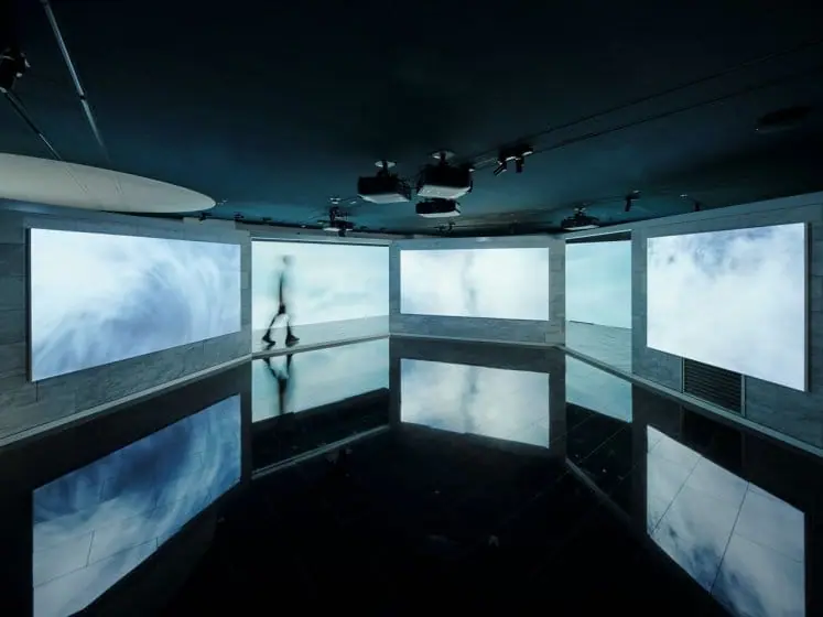空間・映像・音・プロダクトが交差、日ポリ化工が「BATHVERSE」を...