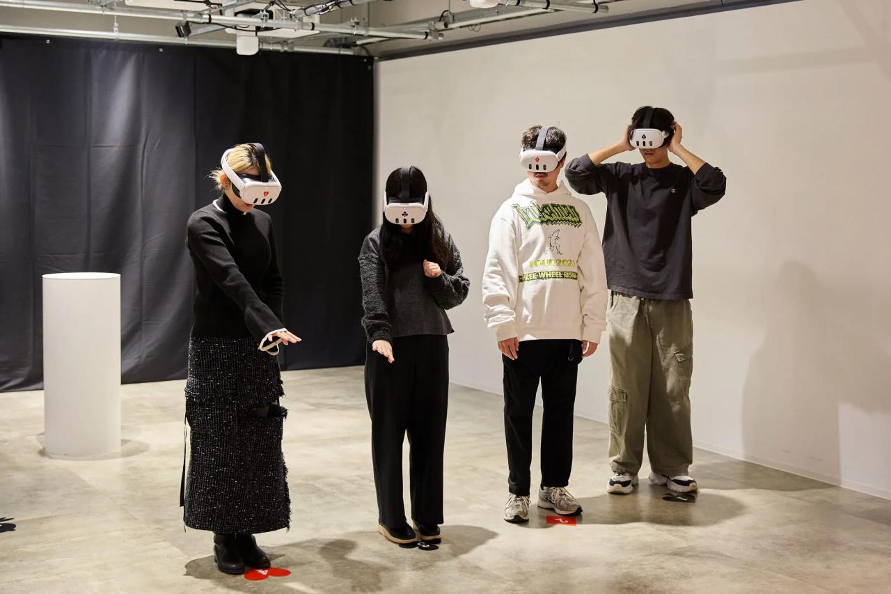 XRゴーグルを装着するプレーヤーたち