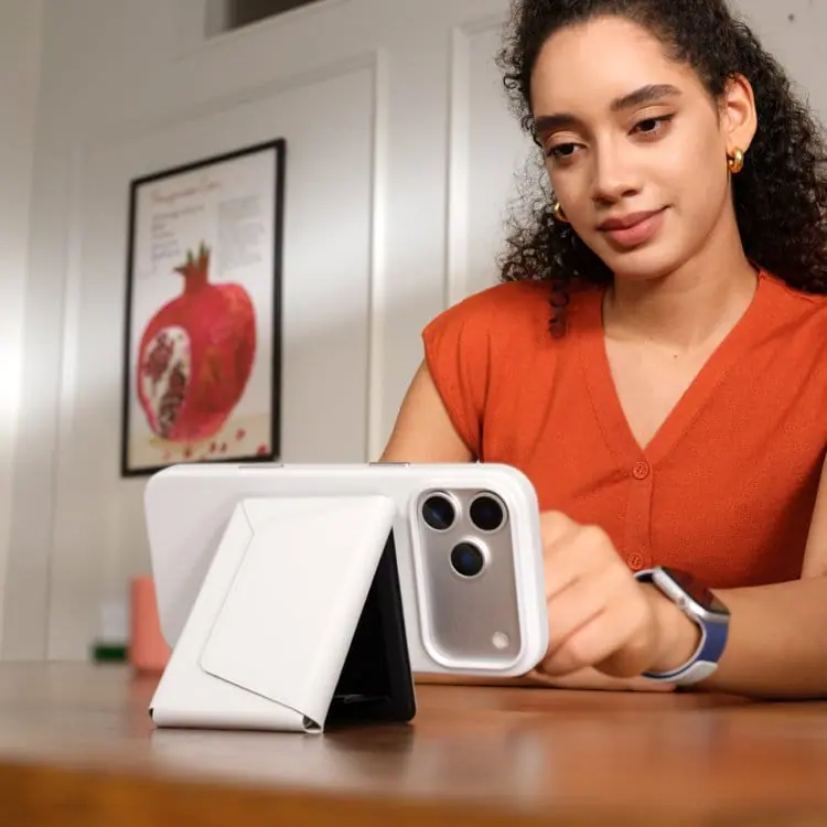 MOFT 多機能カードケース＆スタンド