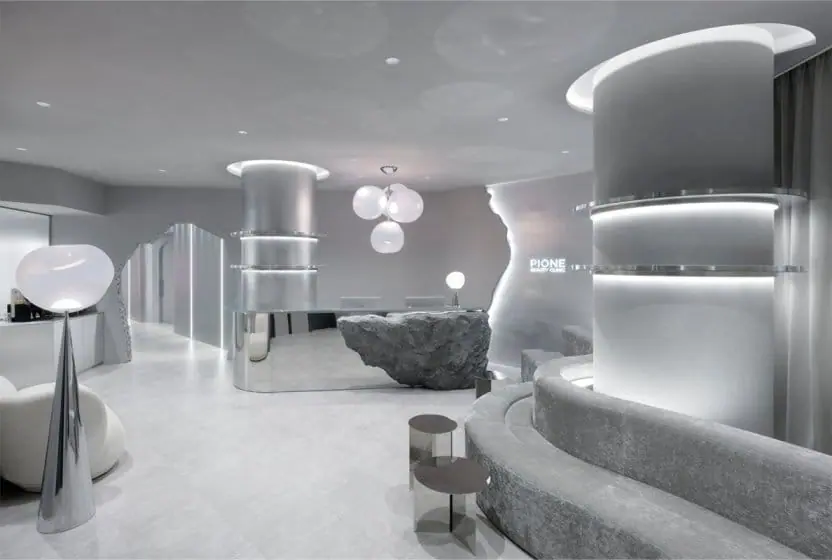 【求人情報】美容医療を専門とするピオーネビューティークリニックが、グラフィックデザイナー・Webデザイナーを募集